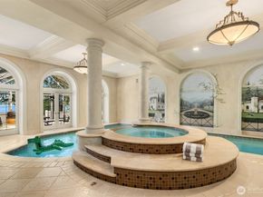 3038 E Laurelhurst Drive NE, Seattle WA 98105