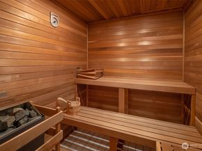 3038 E Laurelhurst Drive NE, Seattle WA 98105