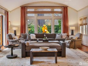 3038 E Laurelhurst Drive NE, Seattle WA 98105