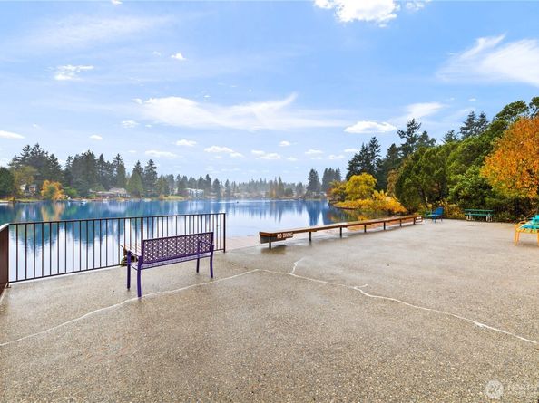 13229 Linden Avenue N B306, Seattle WA 98133