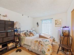 13229 Linden Avenue N B306, Seattle WA 98133