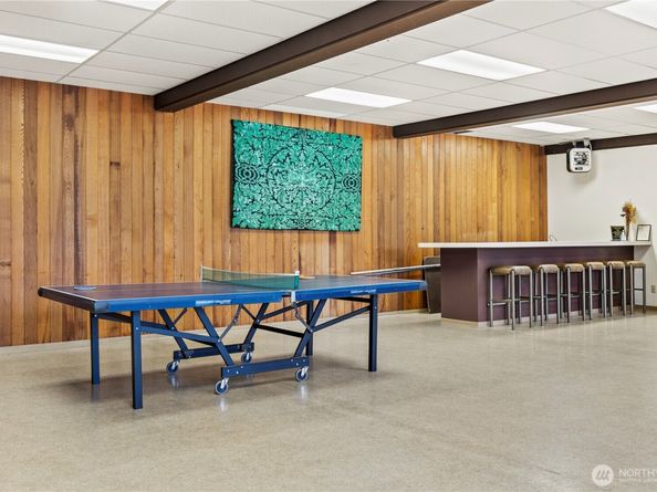 13229 Linden Avenue N B306, Seattle WA 98133