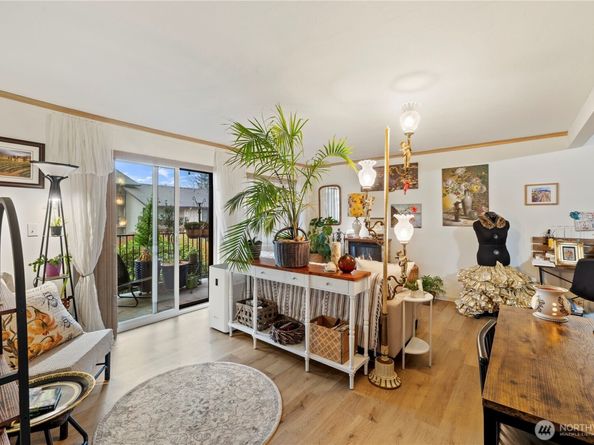 13229 Linden Avenue N B306, Seattle WA 98133