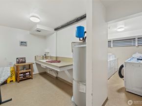 13229 Linden Avenue N B306, Seattle WA 98133