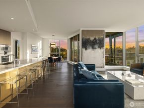 188 Bellevue Way NE 707, Bellevue WA 98004