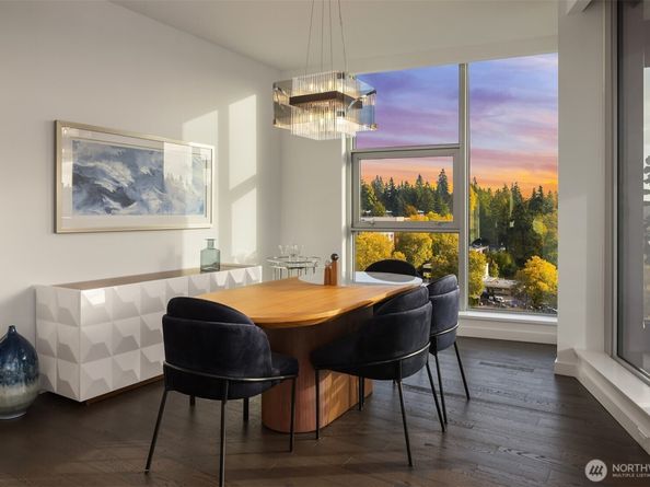 188 Bellevue Way NE 707, Bellevue WA 98004