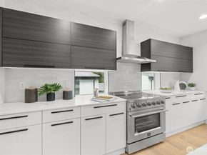 12011 36th Avenue NE, Seattle WA 98125