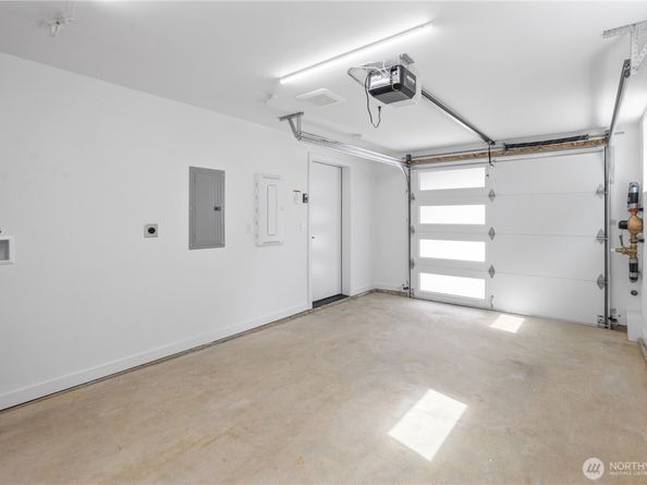 12011 36th Avenue NE, Seattle WA 98125