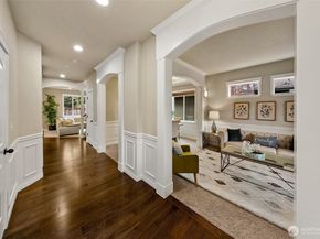 1528 211th Place NE, Sammamish WA 98074