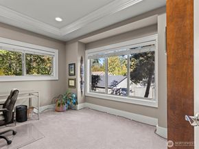 1727 Nile Avenue NE, Renton WA 98059