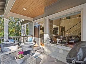 1727 Nile Avenue NE, Renton WA 98059