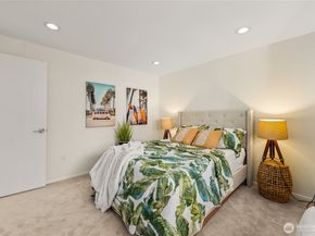 1218 101st Place NE, Bellevue WA 98004