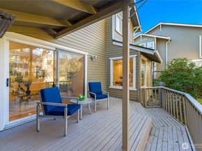 1218 101st Place NE, Bellevue WA 98004