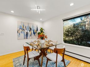 1218 101st Place NE, Bellevue WA 98004