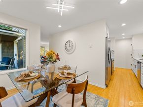 1218 101st Place NE, Bellevue WA 98004