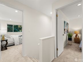 1218 101st Place NE, Bellevue WA 98004