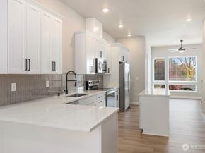 6611 S 128th Street, Seattle WA 98178