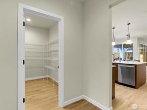 16624 63rd Avenue W, Lynnwood WA 98037