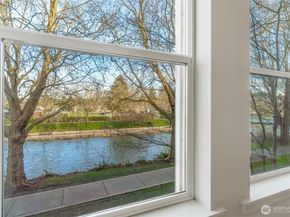 55 Williams Avenue S 203, Renton WA 98057