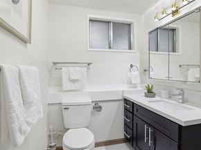 20527 132nd Avenue SE, Kent WA 98042