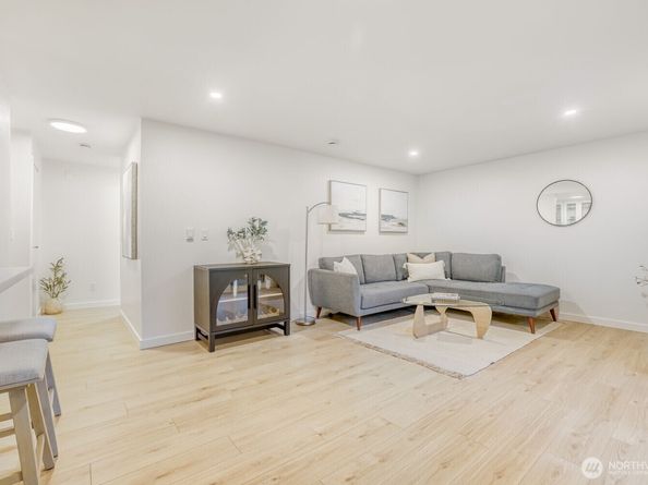 7209 224th Street SW P9, Edmonds WA 98026