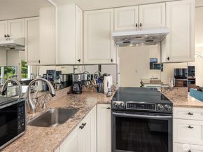 201 2nd Street S 103, Kirkland WA 98033