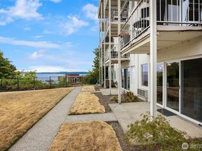 201 2nd Street S 103, Kirkland WA 98033