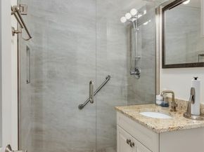 201 2nd Street S 103, Kirkland WA 98033