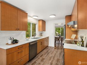 6910 150th Avenue NE, Redmond WA 98052