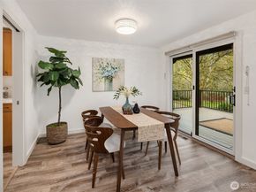 6910 150th Avenue NE, Redmond WA 98052