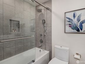 6910 150th Avenue NE, Redmond WA 98052