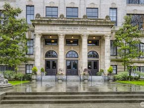 201 Galer Street 163, Seattle WA 98109