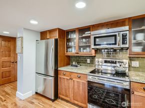 201 Galer Street 163, Seattle WA 98109