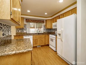 29123 41 Street Ct S, Auburn WA 98001