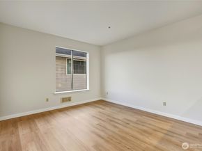 3501 Colby Avenue 311, Everett WA 98201