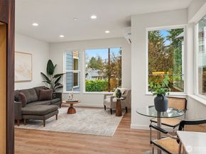 217 NE 75th Street, Seattle WA 98115