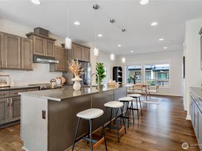 935 7th Avenue NE 17.3, Issaquah WA 98029