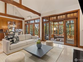 8281 W Mercer Way, Mercer Island WA 98040