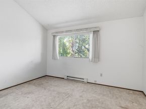 1850 Grant Avenue S D5, Renton WA 98055