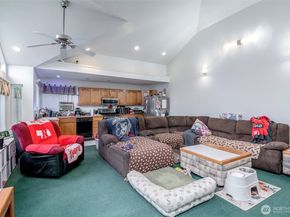 4048 SE Horstman Road, Port Orchard WA 98366