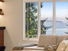 16340 Maplewild Avenue SW, Burien WA 98166