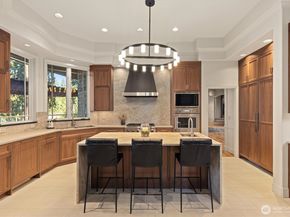 16340 Maplewild Avenue SW, Burien WA 98166