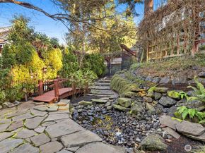 16340 Maplewild Avenue SW, Burien WA 98166