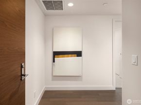 583 Battery Street 3002N, Seattle WA 98121