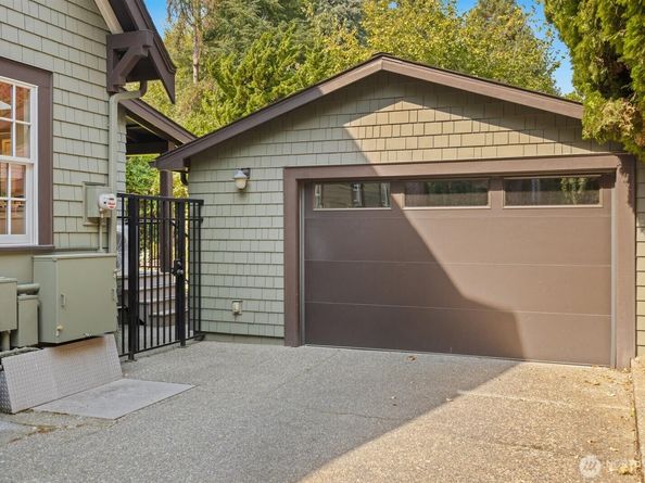 4508 W Ruffner Street, Seattle WA 98199
