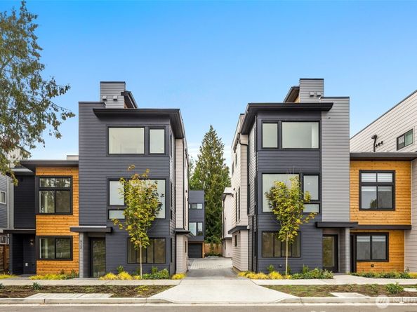 9219 A 14th Avenue NW, Seattle WA 98117