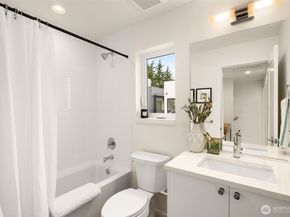 9219 A 14th Avenue NW, Seattle WA 98117