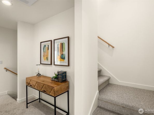 9219 A 14th Avenue NW, Seattle WA 98117