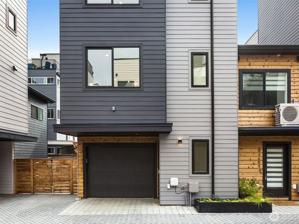 9219 A 14th Avenue NW, Seattle WA 98117
