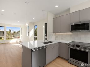 9219 A 14th Avenue NW, Seattle WA 98117